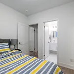 Exquisite 2 Bedroom Apt, Mins To The Falls.